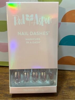 Red Aspen Glue on Nails